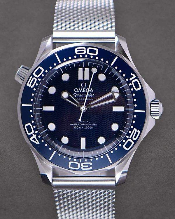 Seamaster Diver 300M James Bond 60th Anniversary Original Garansi Resmi