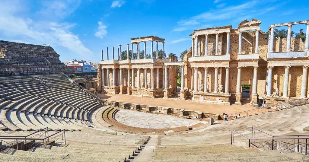 Ronda, Kota Tebing Bersejarah di Spanyol yang Jarang Diketahui